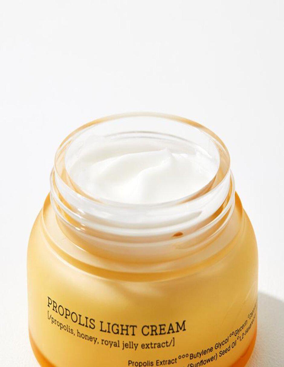 Crema Full Fit Propolis Light Cream Crema Full Fit Propolis Light Cream
