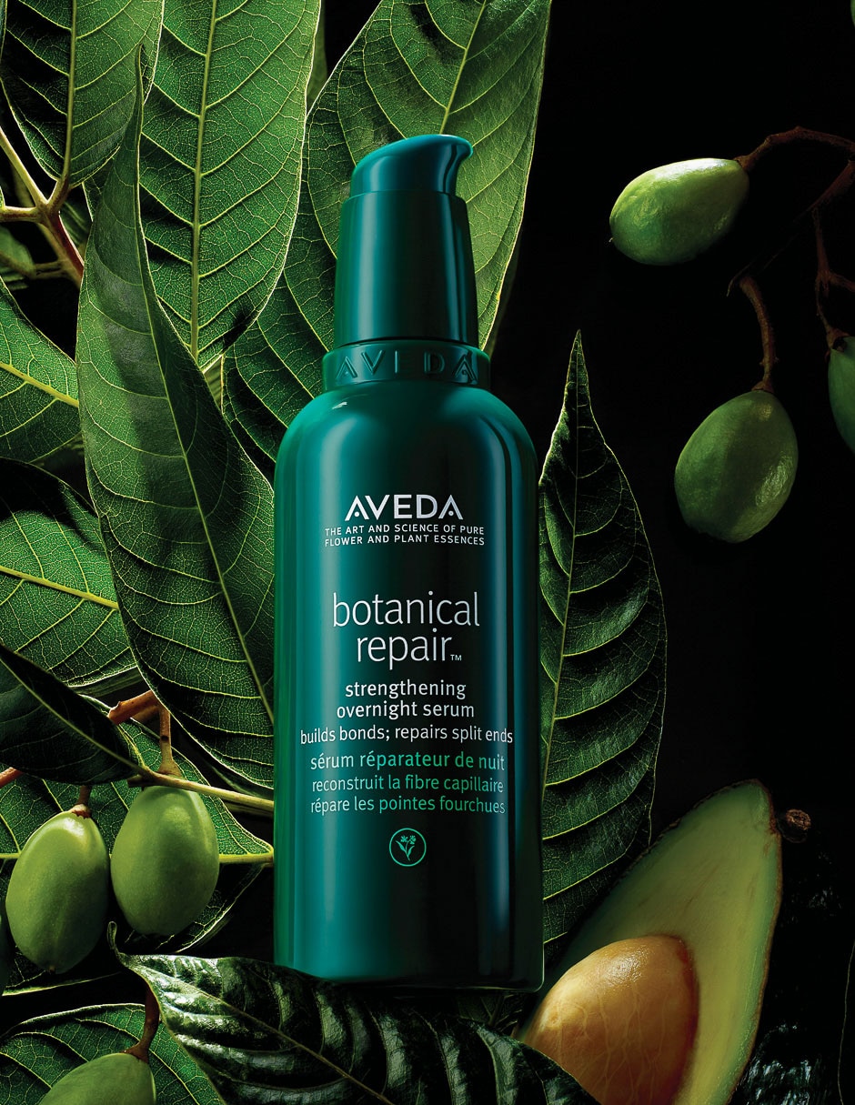 Sérum hidratante para cabello Intensivo Nocturno de la Colección Botanical Repair Strengthening Overnight de Sérum hidratante para cabello Intensivo Nocturno de la Colección Botanical Repair Strengthening Overnight de