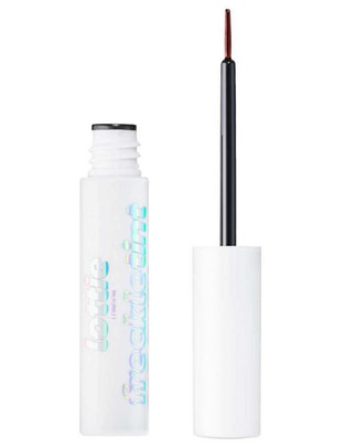 Base de maquillaje líquida Freckle mate