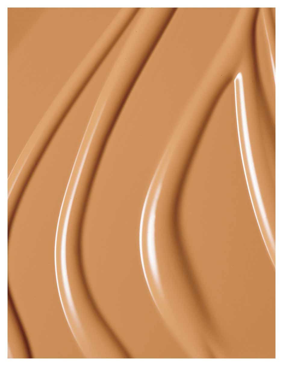 Base de maquillaje líquida Lottie London mate