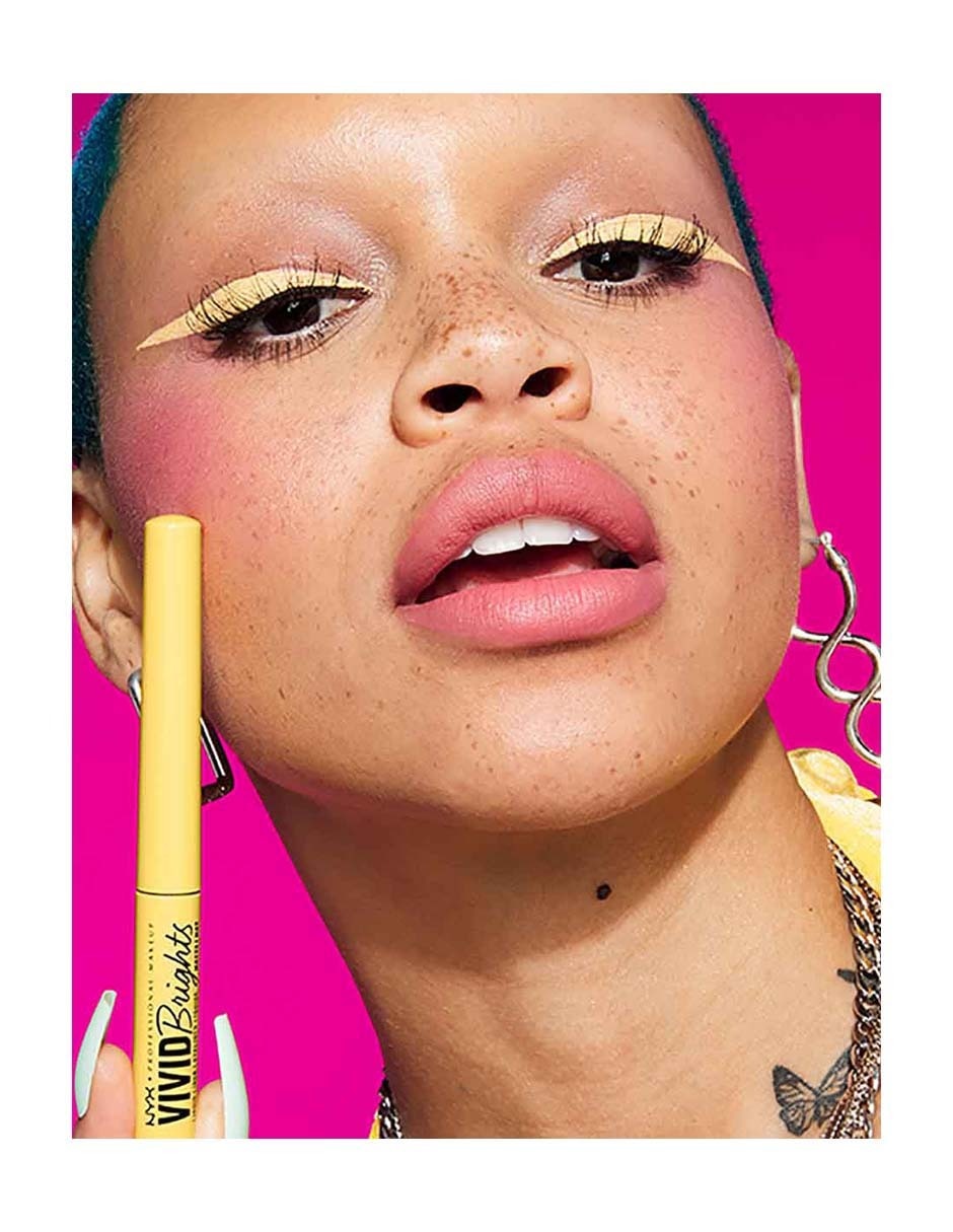Delineador para ojos mate Professional Makeup Vivid Brigts Liquid Liner 2