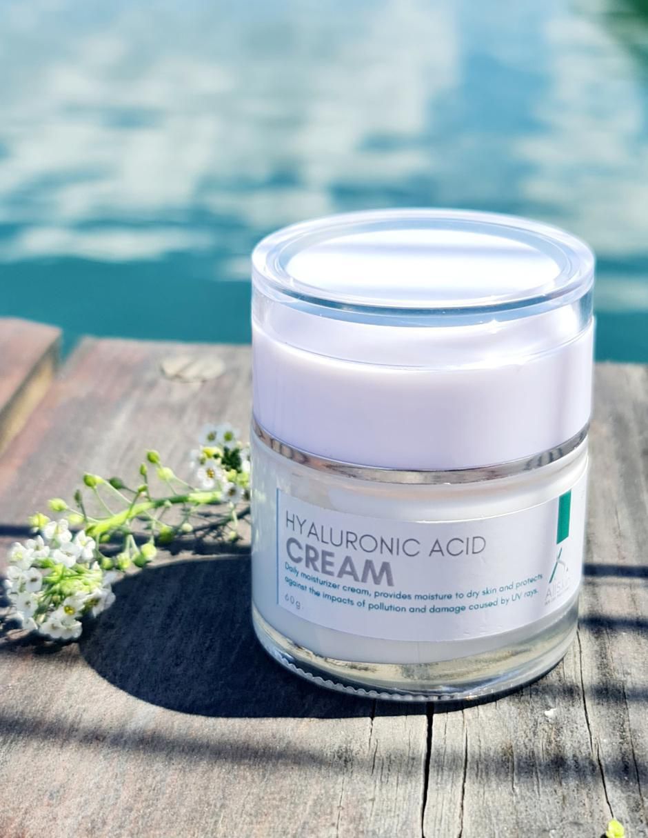 Crema facial recomendada para prevenir signos de la edad de día y noche para todo tipo piel 3