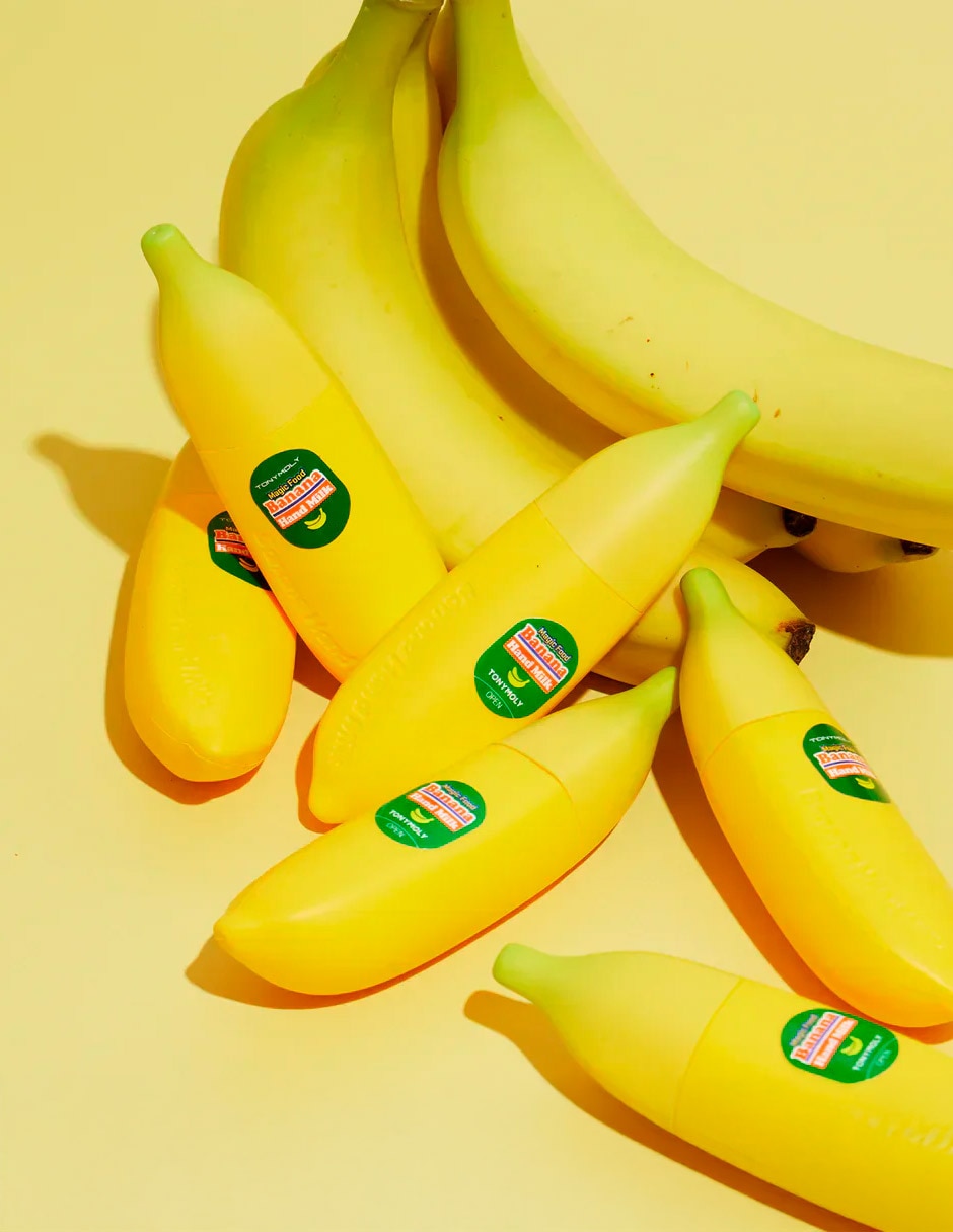 Crema para manos recomendada para humectar de día y noche Banana Hand Milk Magic Food todo tipo piel Crema para manos recomendada para humectar de día y noche Banana Hand Milk Magic Food todo tipo piel