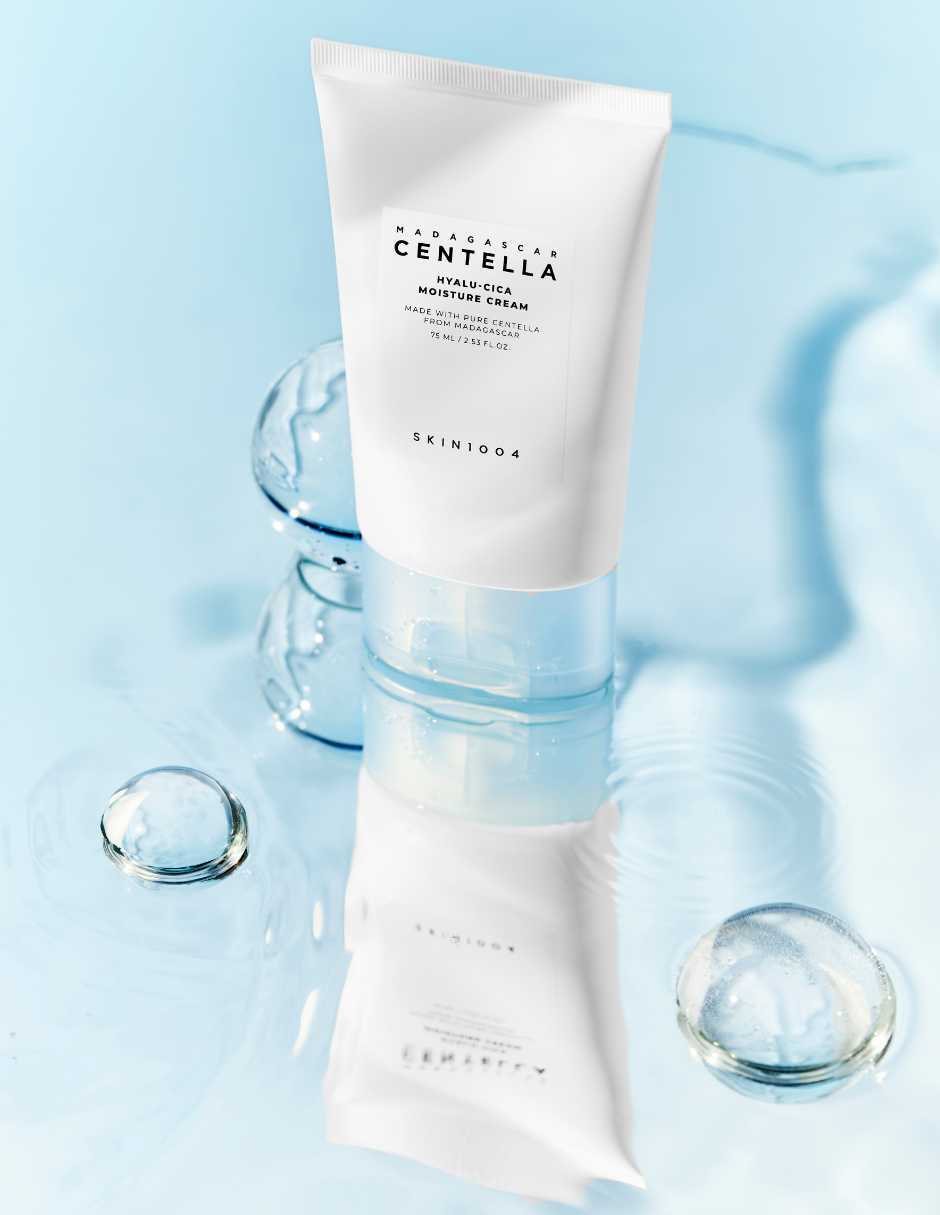 Crema facial recomendada para hidratar día y noche Skin1004 Hyalu-Cica para todo tipo piel