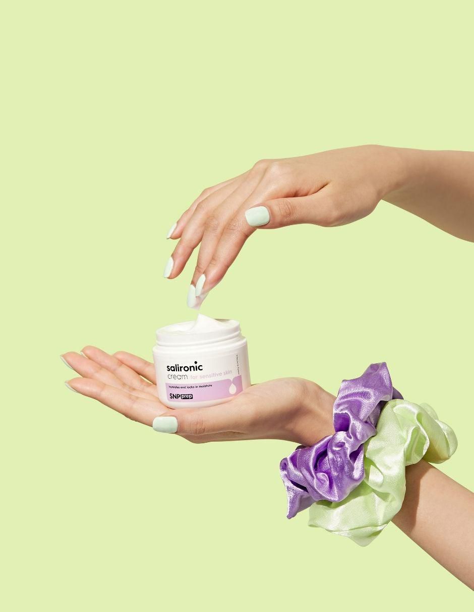 Crema facial recomendada para calmar y aliviar la piel de día y noche para todo tipo piel 3