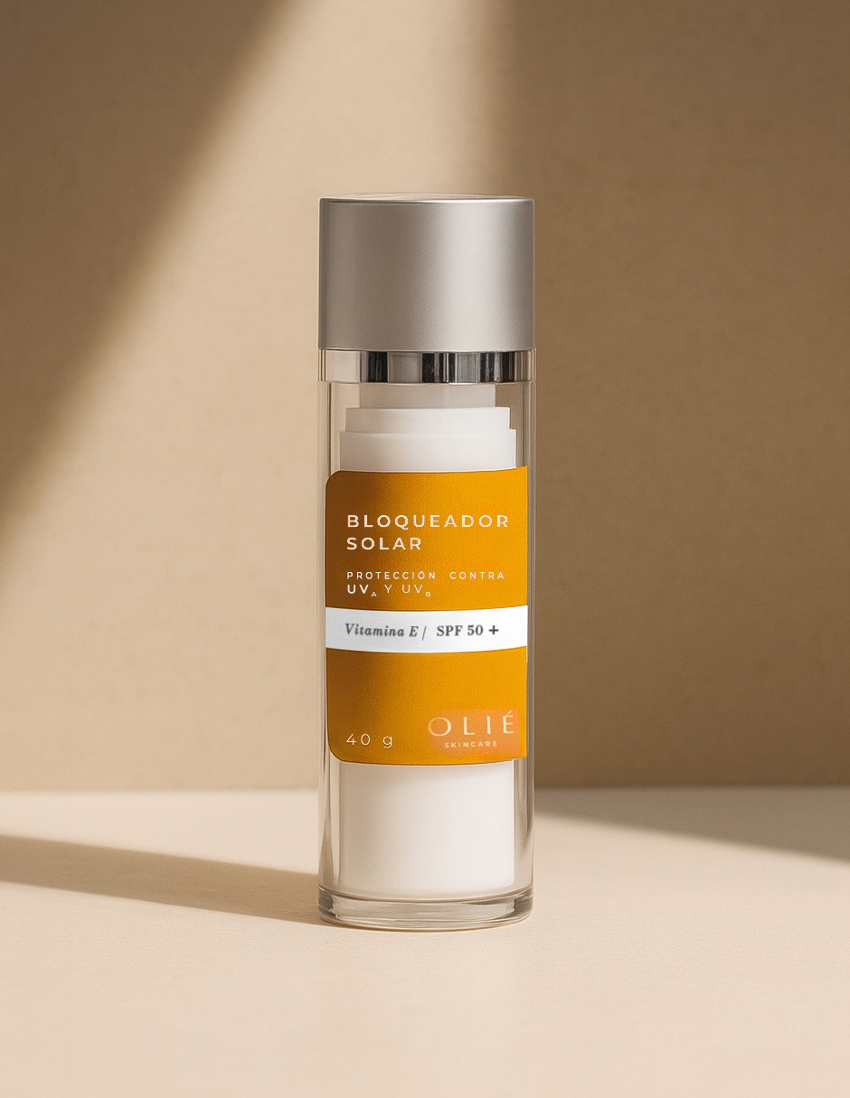 Bloqueador solar FPS 50+ con vitamina E/ SPF 50+ Olié 40 g
