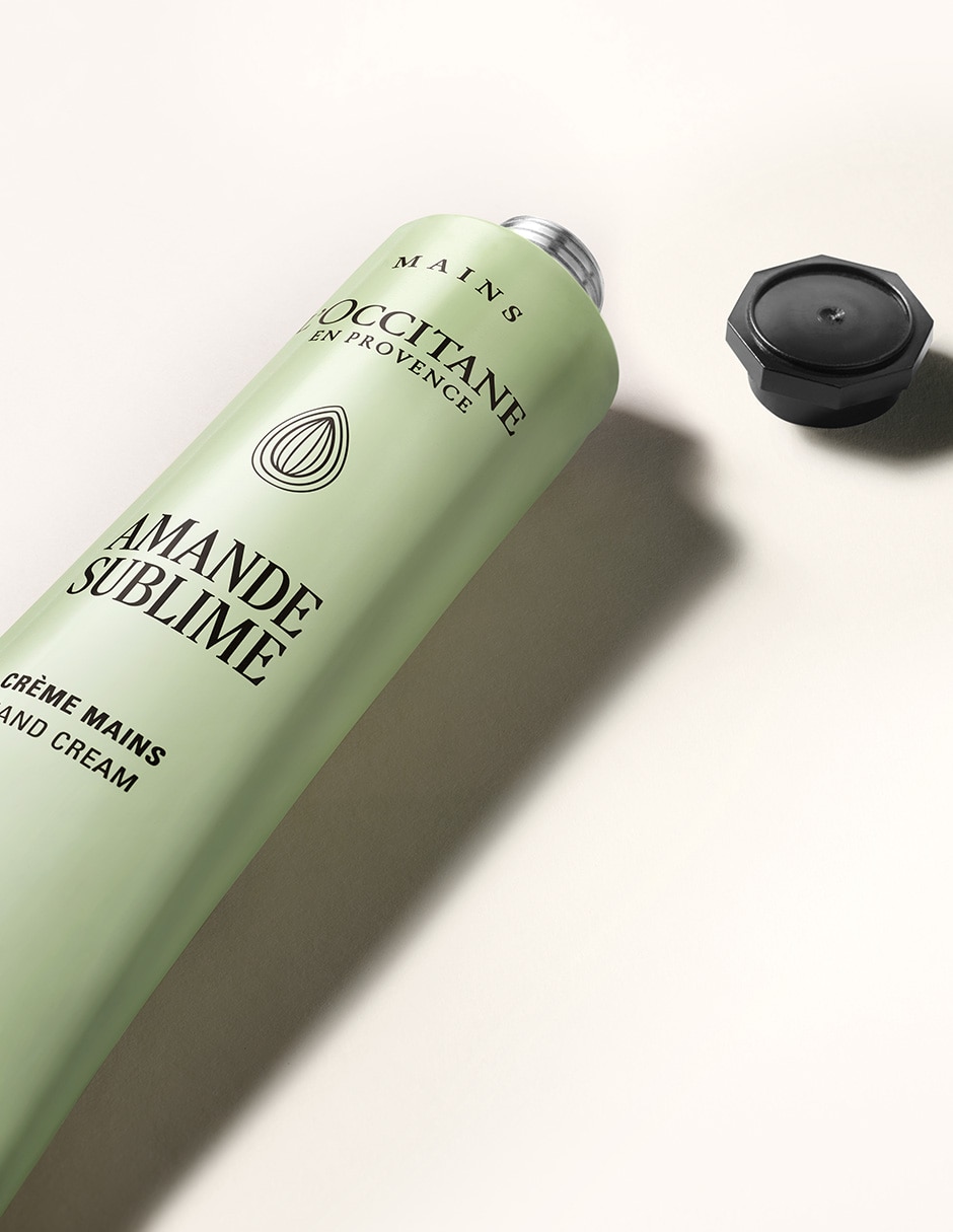 Crema para manos y uñas recomendada para hidratar de día y noche todo tipo de piel 3
