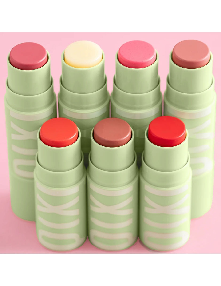 Labial semi brillante 2