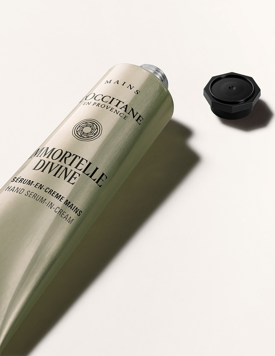 Crema para manos y uñas recomendada para prevenir signos de la edad día y noche todo tipo de piel 2