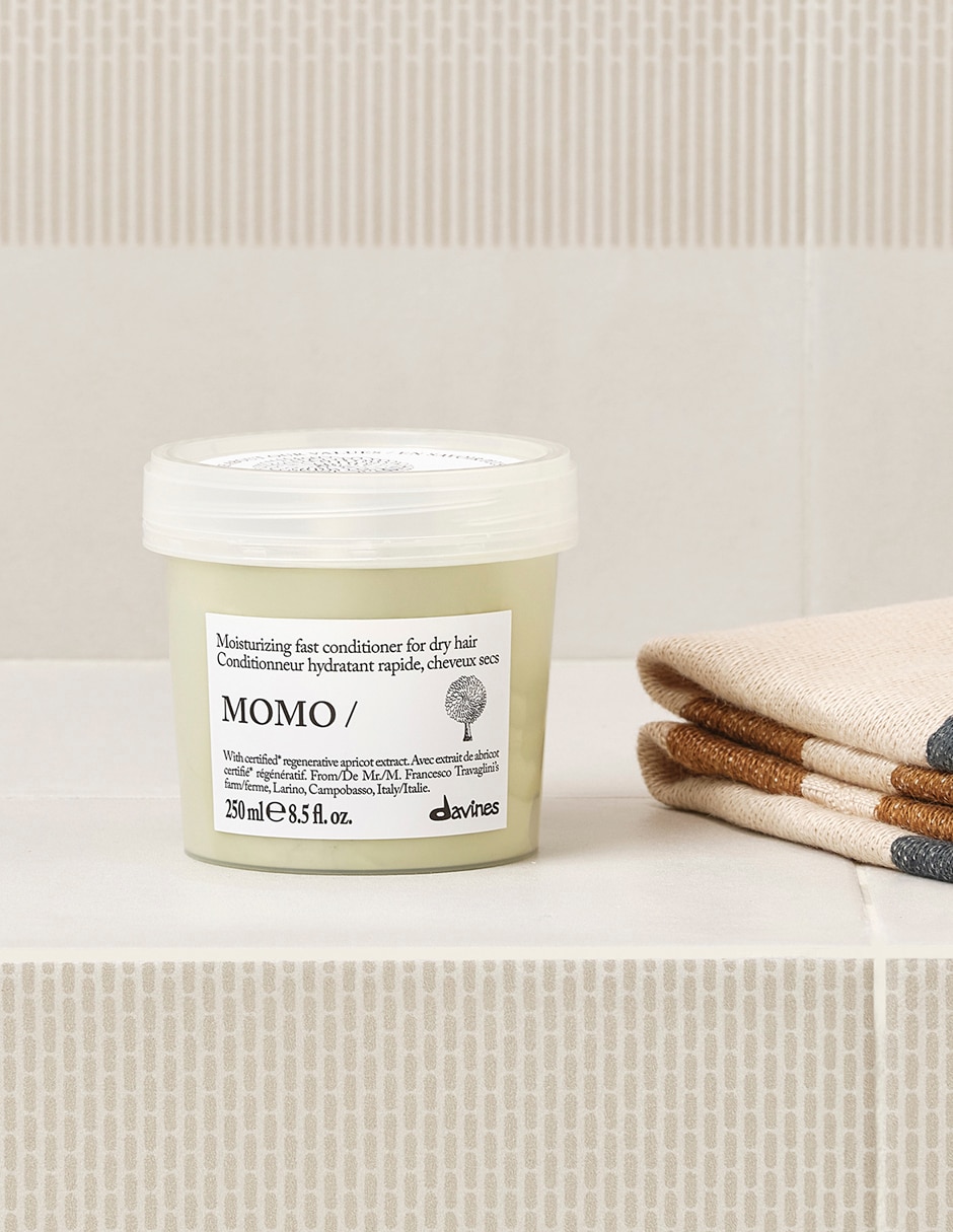Acondicionador para cabello momo conditioner essential haircare 2