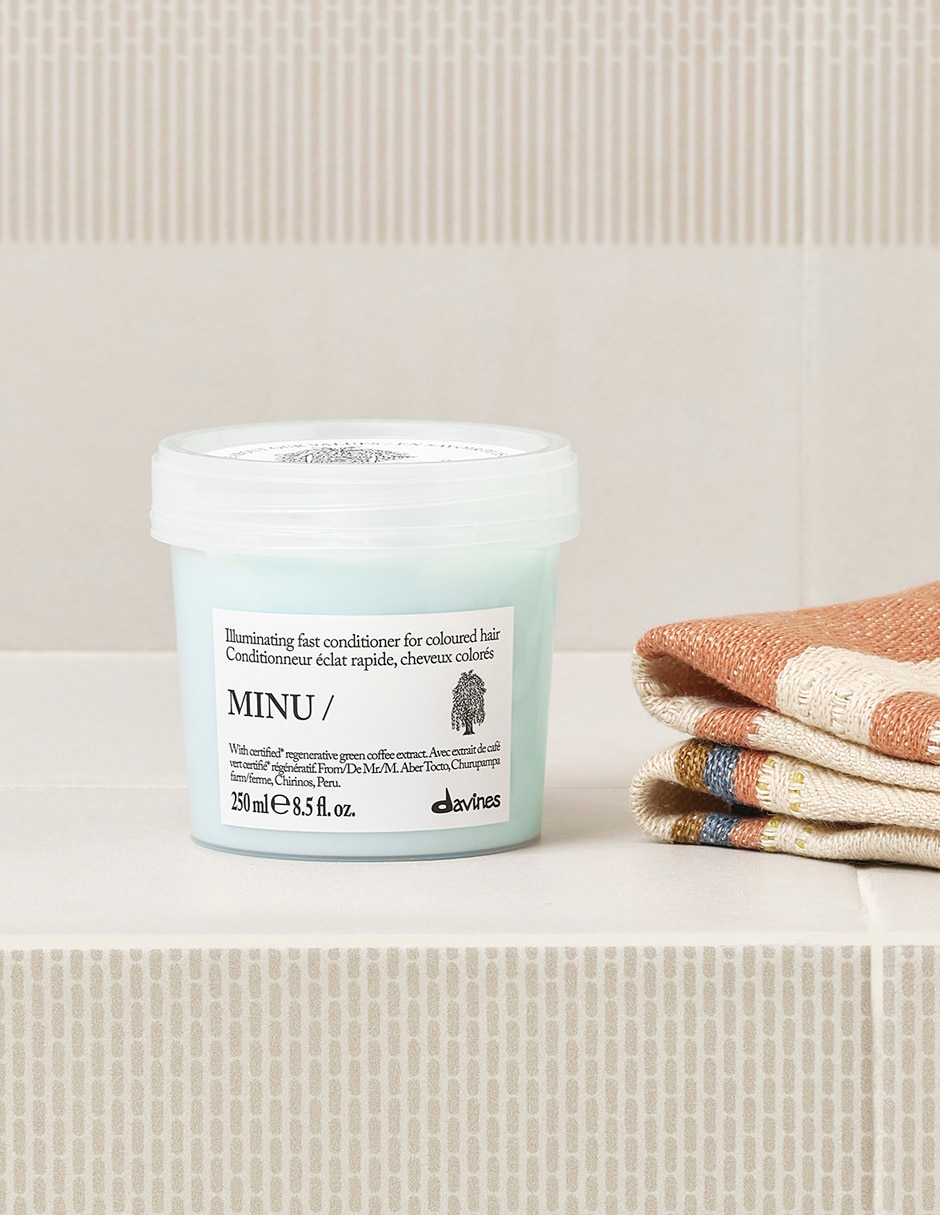 Acondicionador para cabello minu conditioner essential haircare 3